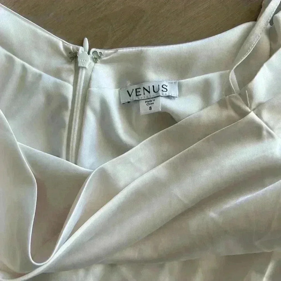 Venus Cowl Neck mini Dress off white silky straps long sleeves lined sz 8 hoco - Picture 6 of 11